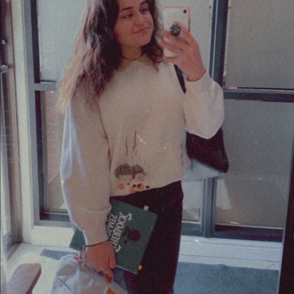 Meet your Posher, Alison - Picture 1 of 4